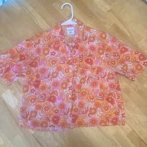 Hollister Social Tourist Groovy 70s Floral Top